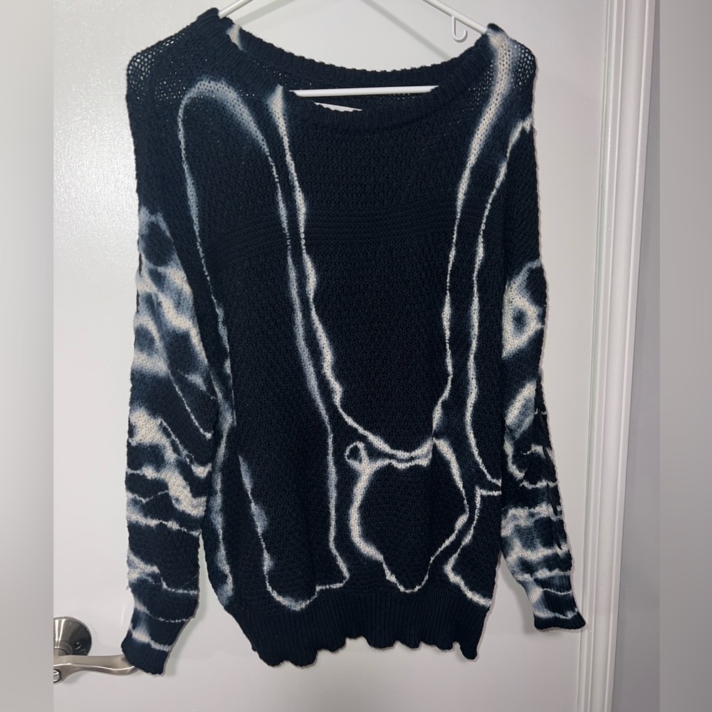 Black and white sweater